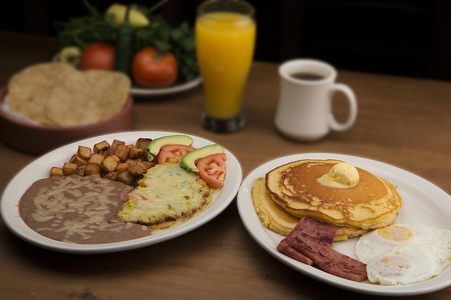 Photo of a Big Breakfast - Less Sleep Leads to Eating More